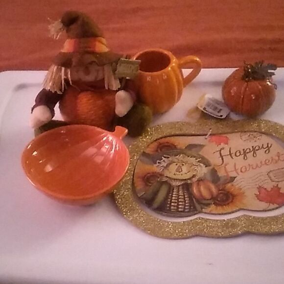 Kirklands Other - Pumpkin Bundle  